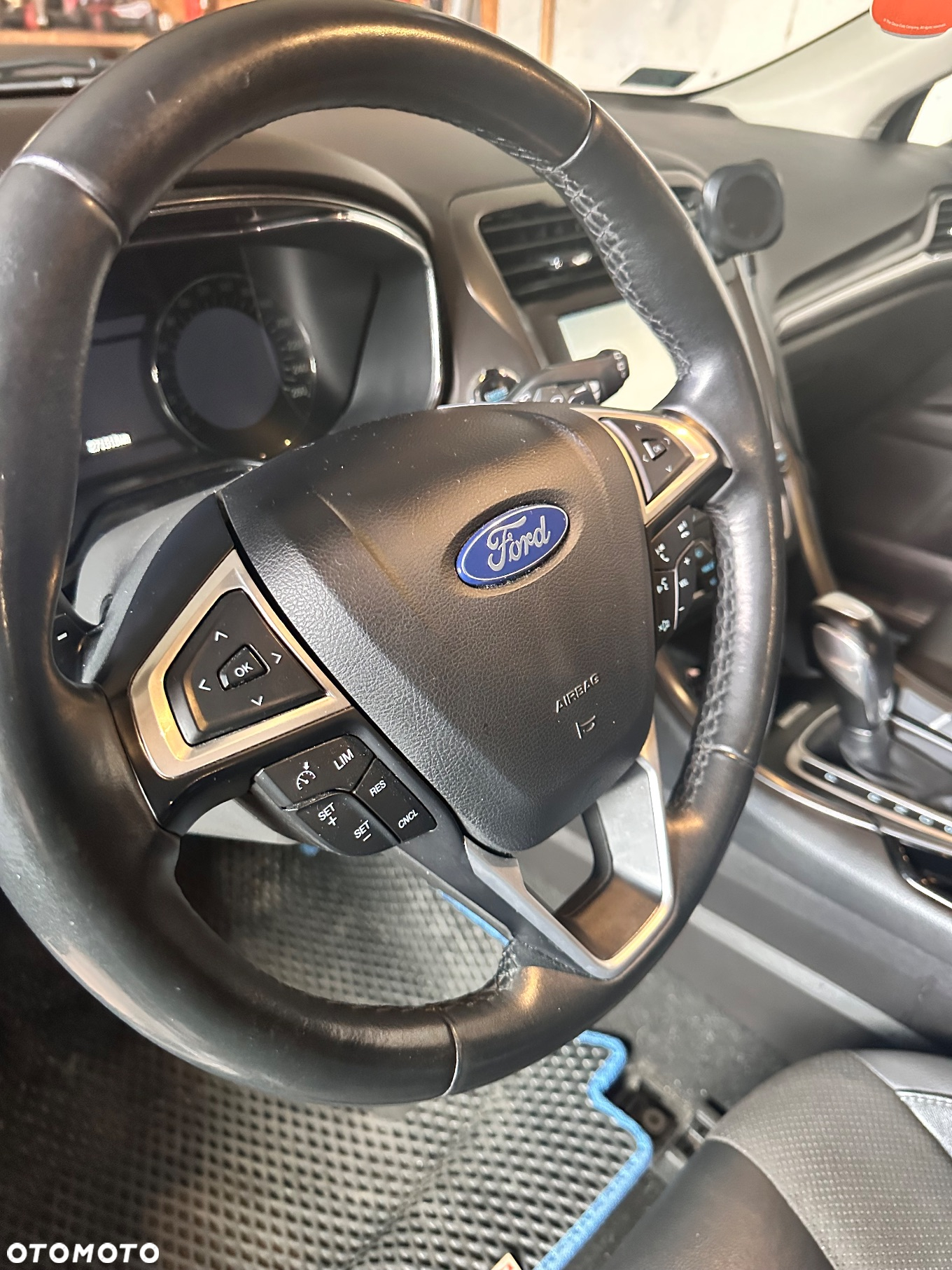 Ford Mondeo 2.0 EcoBoost Titanium - 12