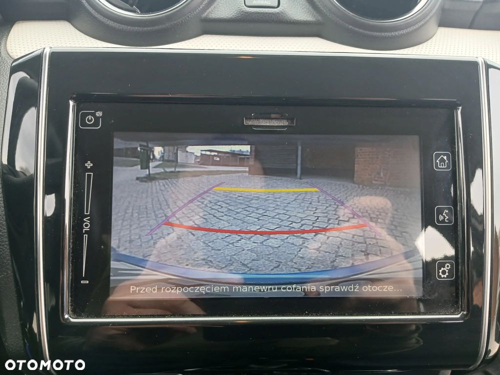 Suzuki Swift 1.2 Premium Plus - 25