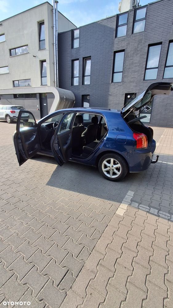 Toyota Corolla 2.0 D-4D Luna - 4