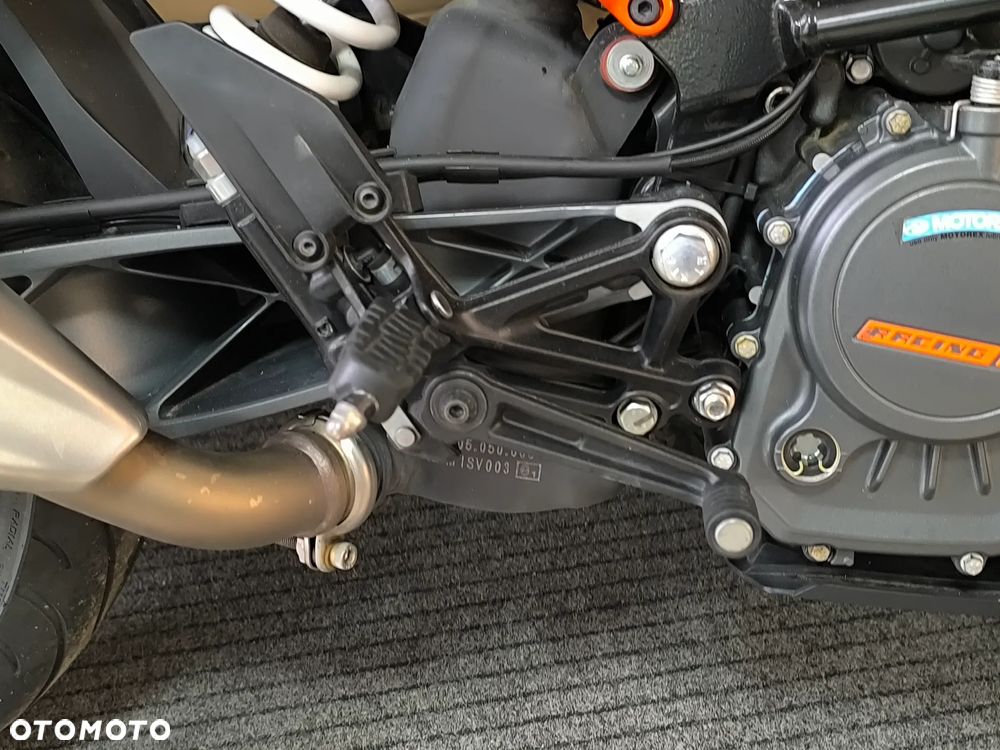 KTM Duke 125 - 12