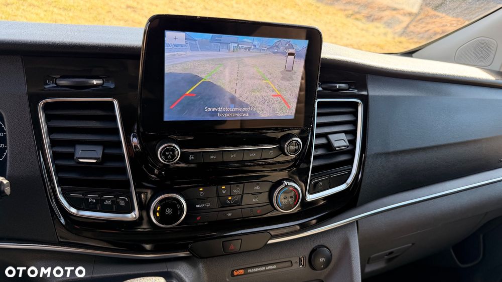 Ford Tourneo Custom 2.0 EcoBlue L1 Titanium X SelectShift - 16