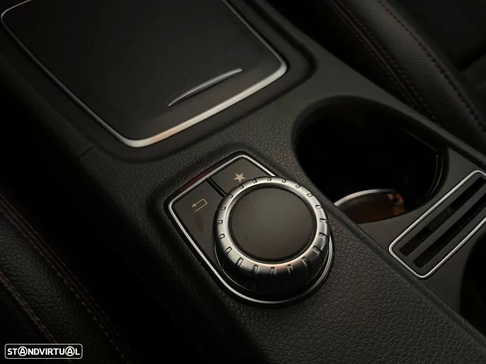 Mercedes-Benz A 180 d 7G-DCT AMG Line - 29