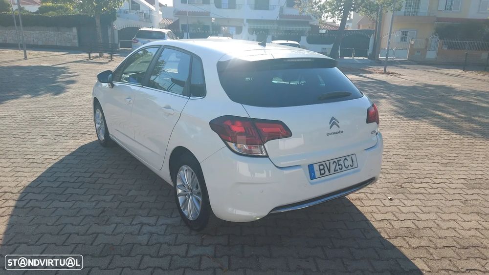 Citroën C4 1.2 PureTech Feel - 19
