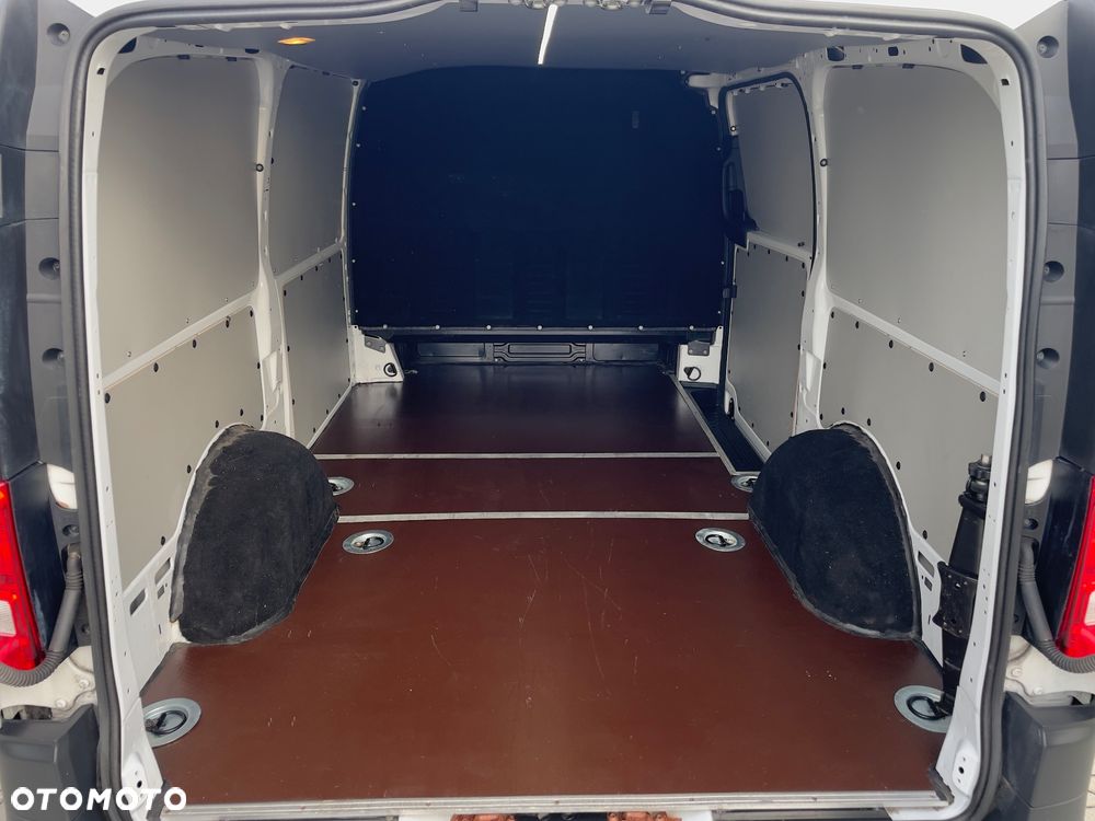 Mercedes-Benz Vito - 17