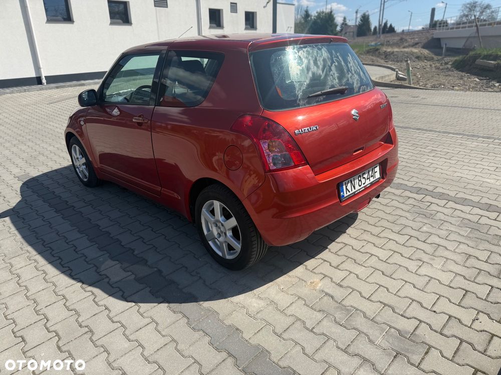 Suzuki Swift 1.3 DDiS GLX / Comfort - 7