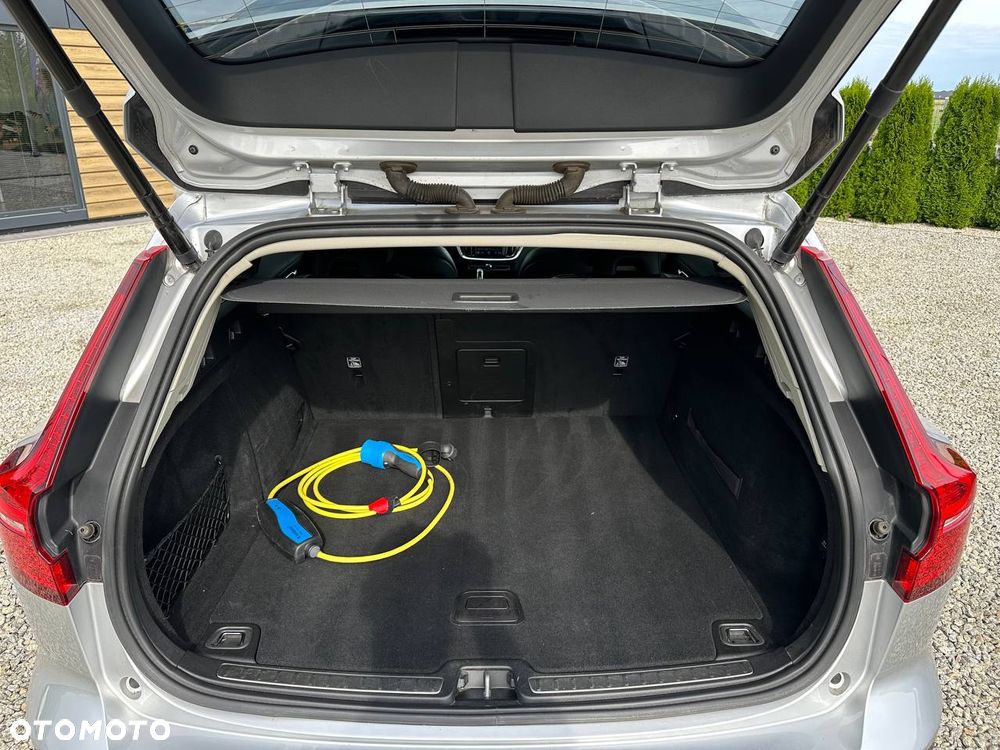Volvo V60 T8 AWD Recharge Geartronic Inscription - 17