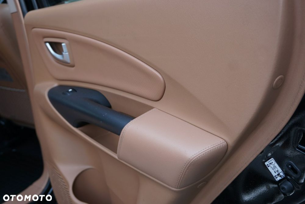 Hyundai Tucson 2.0 CRDi VGT 4WD GLS - 11