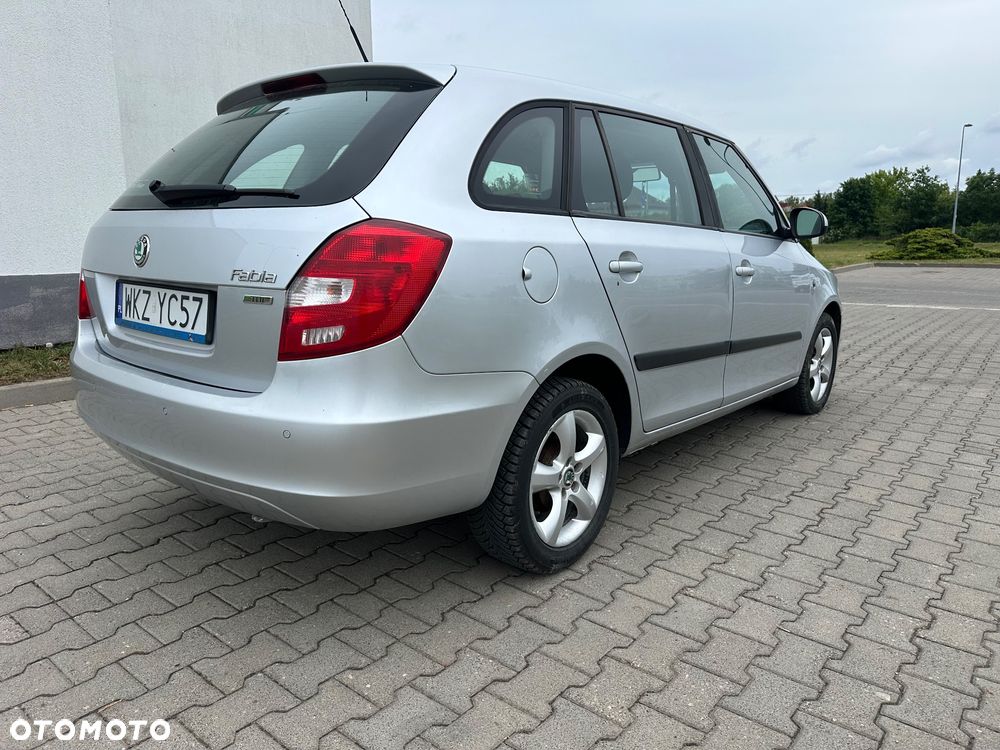 Skoda Fabia 1.6 TDI DPF Sportline - 3