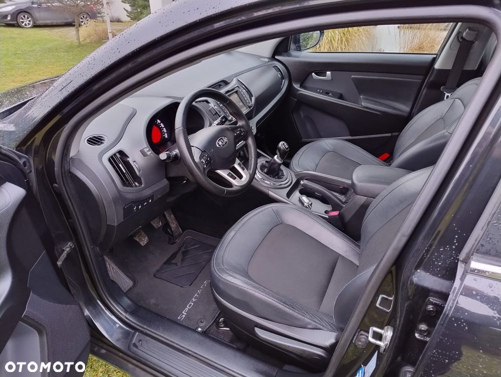 Kia Sportage 1.7 CRDI 2WD Spirit - 26