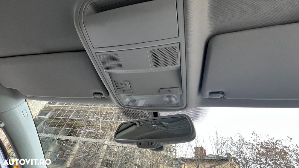 Volkswagen Golf 1.2 TSI Style - 32