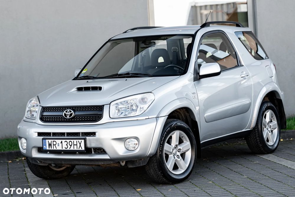 Toyota RAV4 D-4D 4x4 Sol - 16
