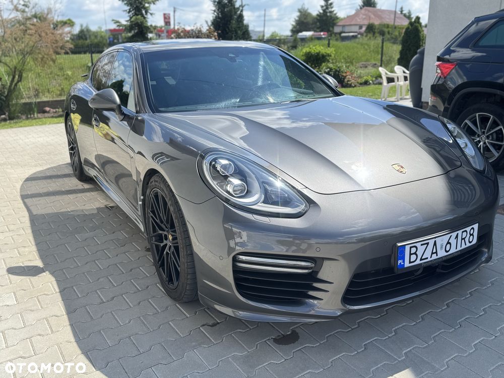 Porsche Panamera - 2