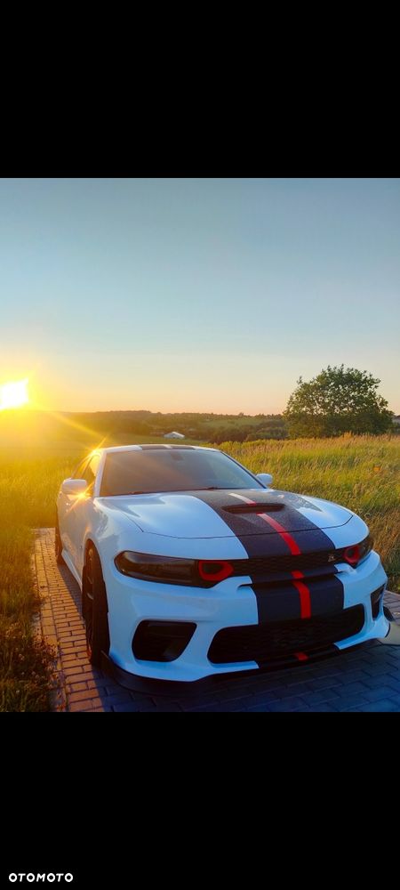 Dodge Charger - 1