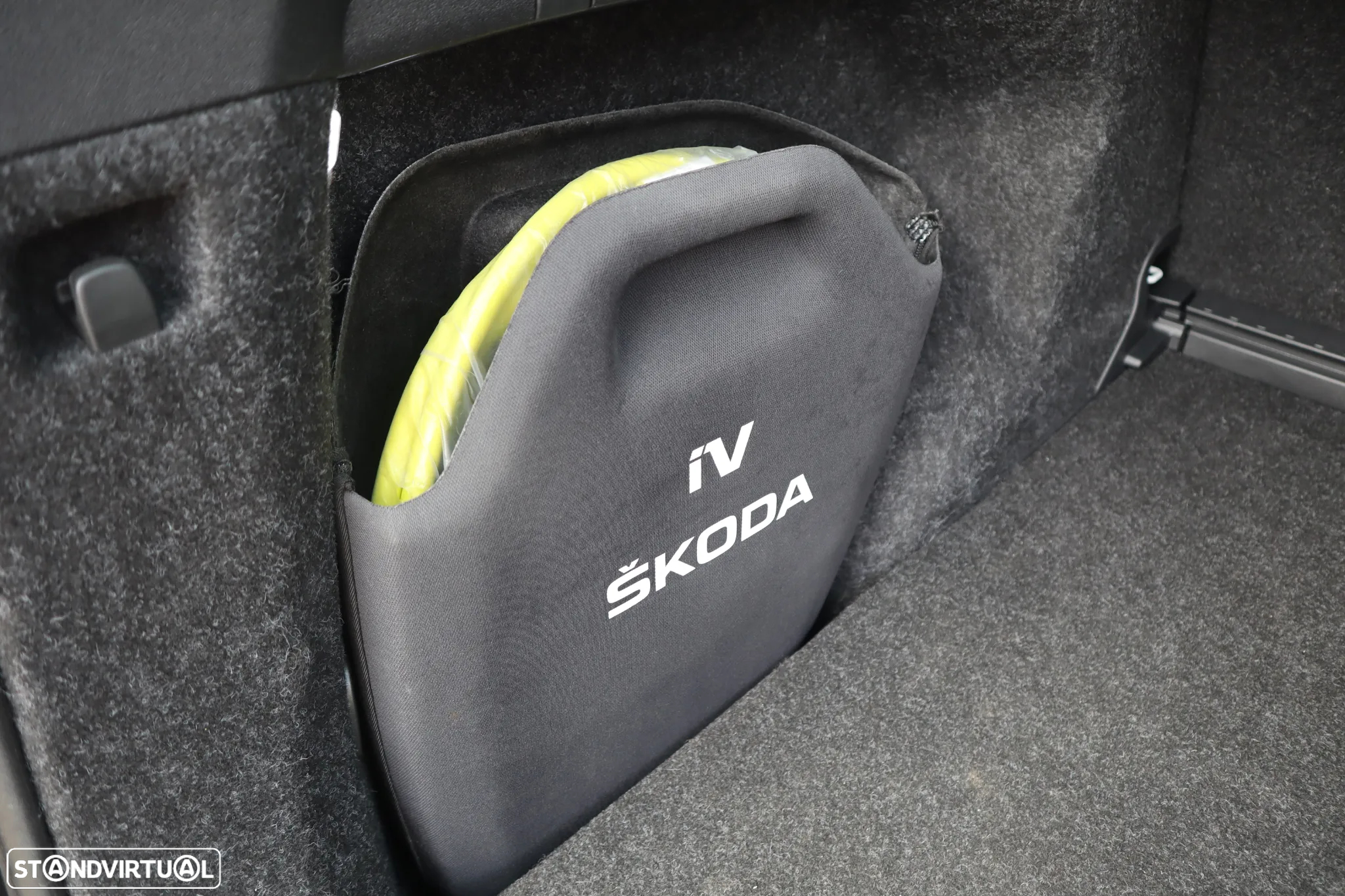 Skoda Enyaq iV 60 - 14