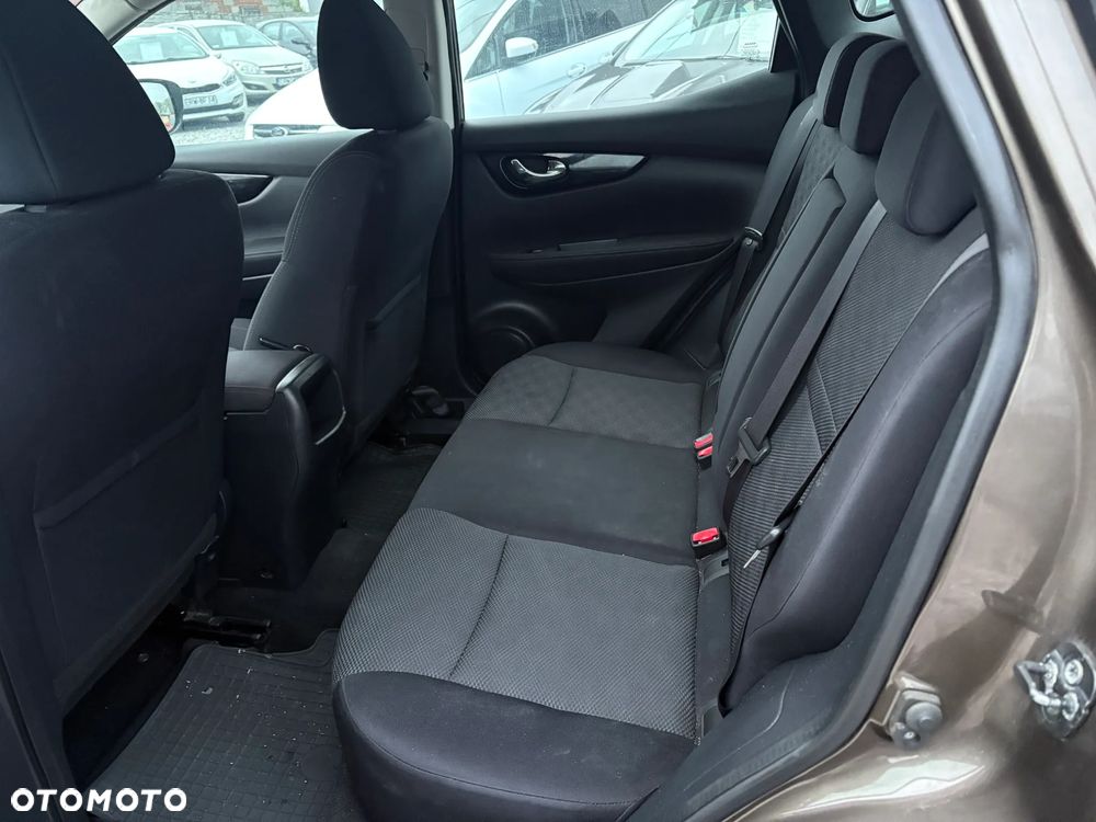 Nissan Qashqai 1.2 DIG-T Acenta EU6 - 12