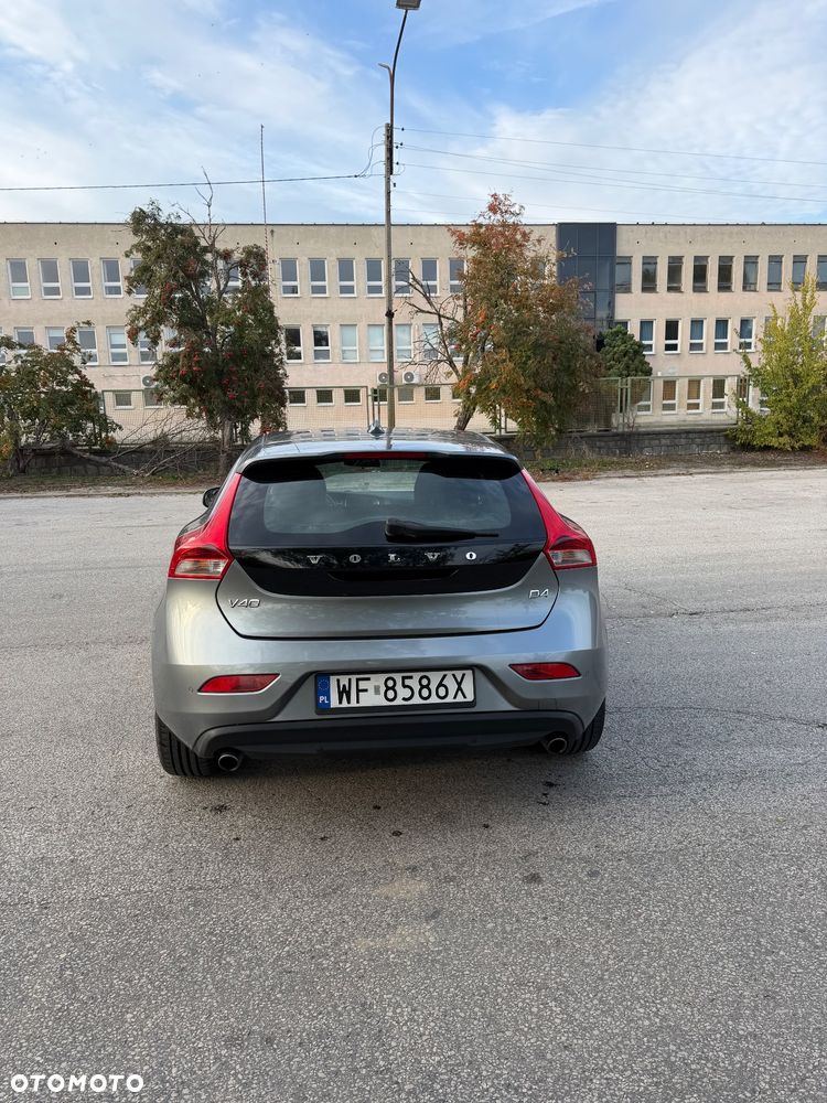 Volvo V40 - 5