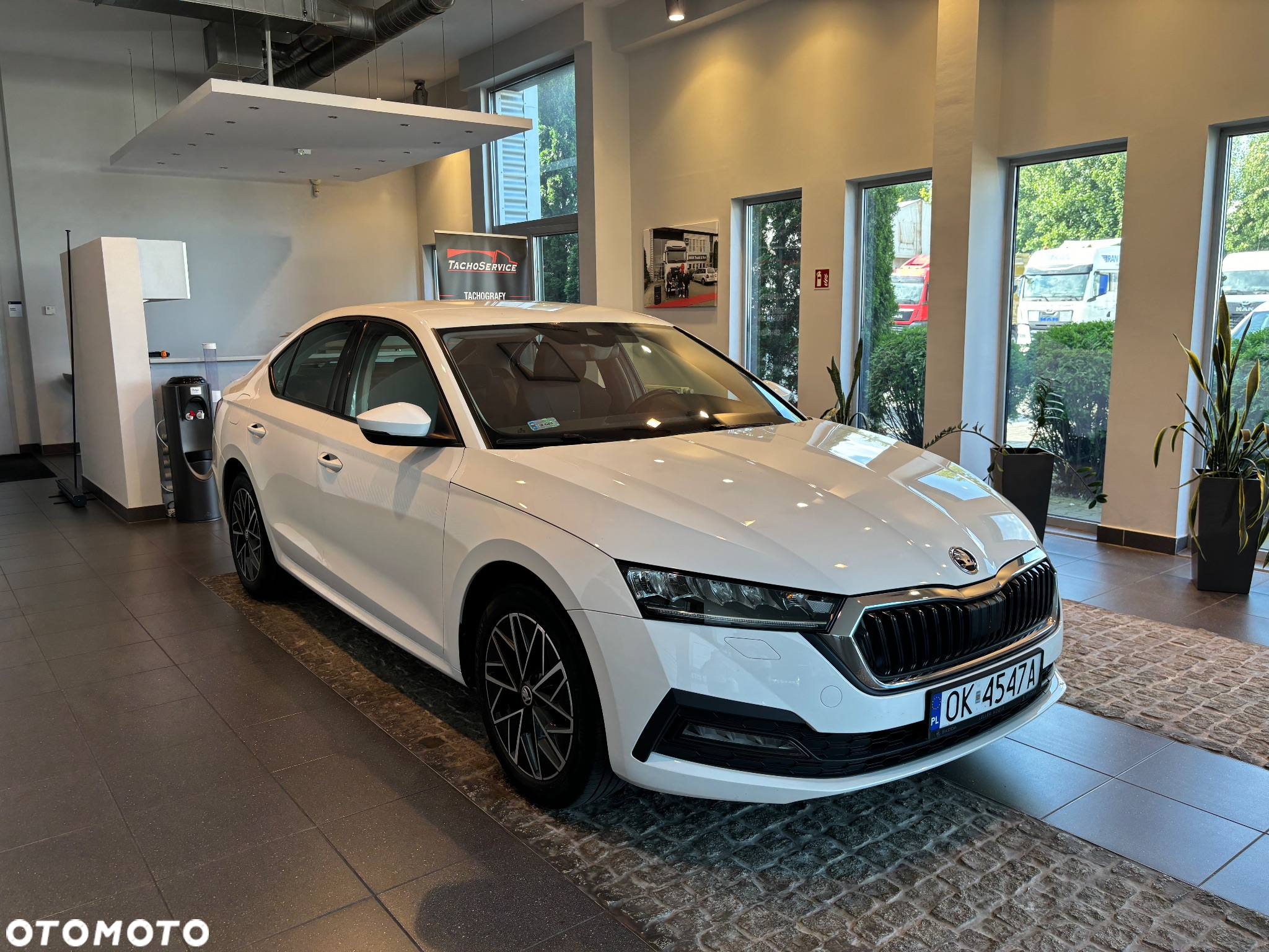 Skoda Octavia 2.0 TDI Ambition DSG - 4