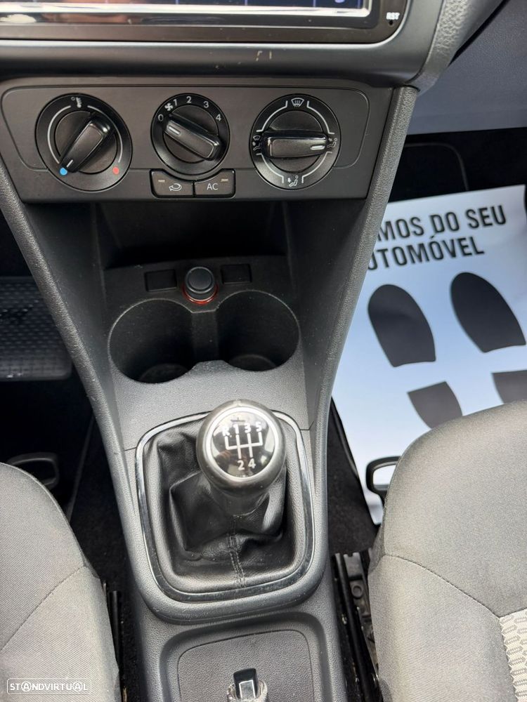 VW Polo 1.2 TDi Highline - 32