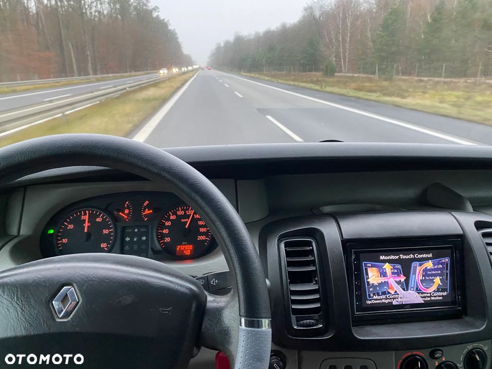 Renault Trafic - 7