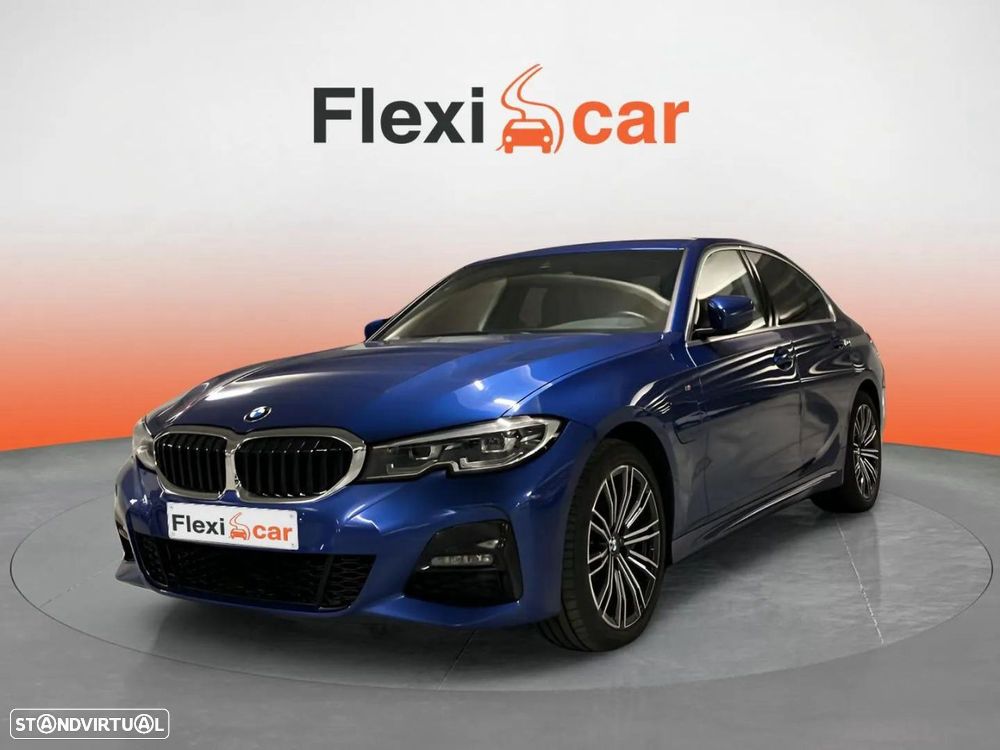 BMW 330 e Pack Desportivo M Auto - 2