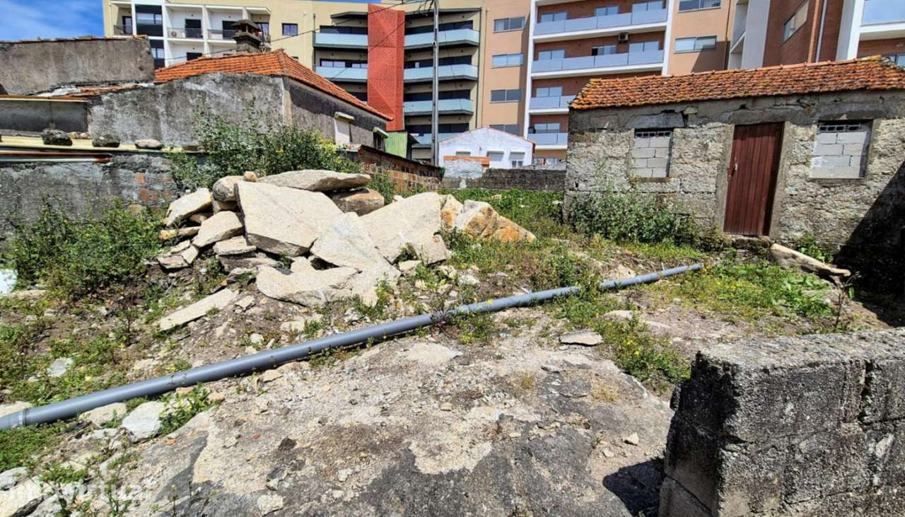 Venda de Moradia para restauro, Areosa, Viana do Castelo - Grande imagem: 4/30