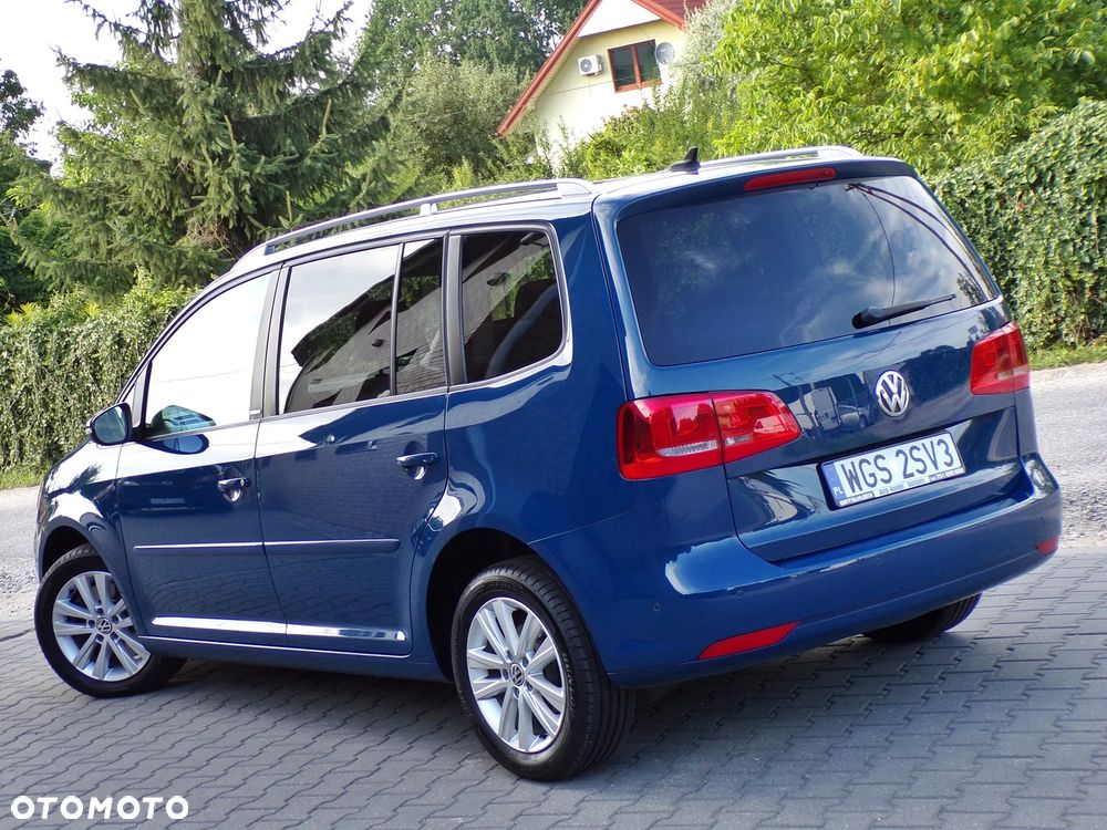 Volkswagen Touran 2.0 TDI DPF STYLE - 14