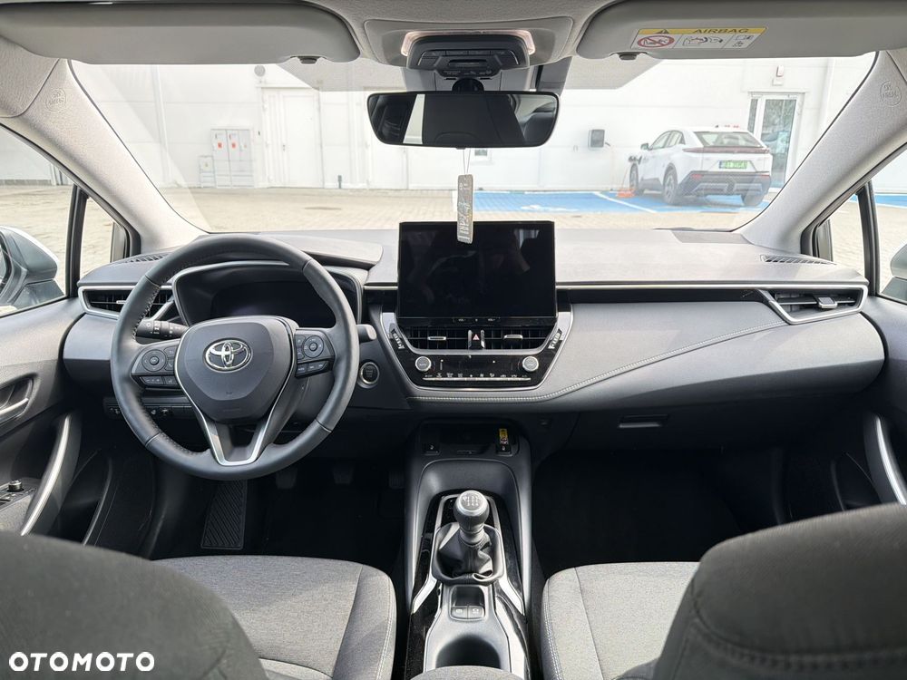 Toyota Corolla - 11