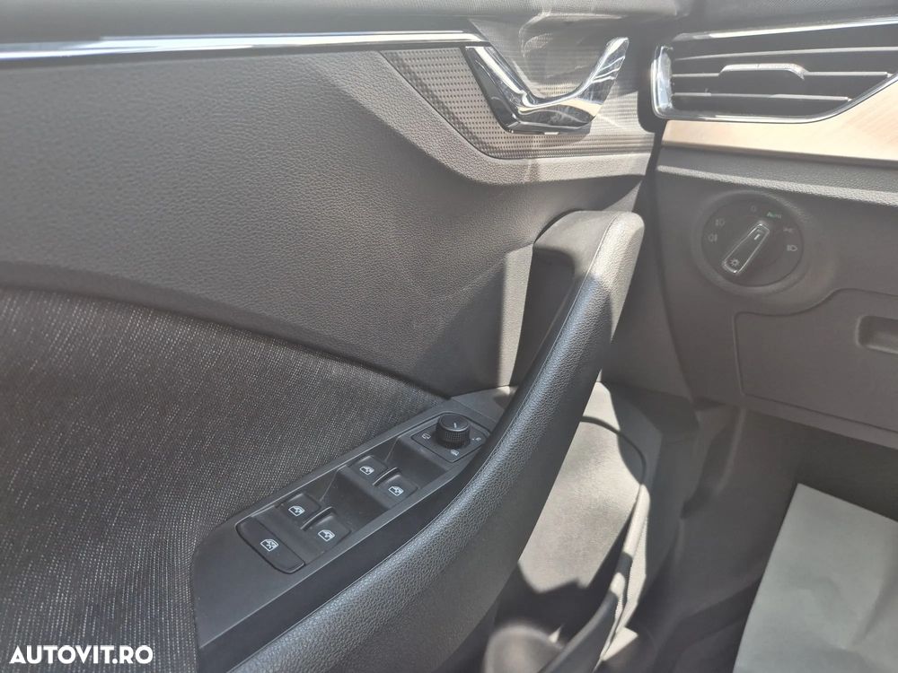 Skoda Kamiq 1.0 TSI DSG Style - 16