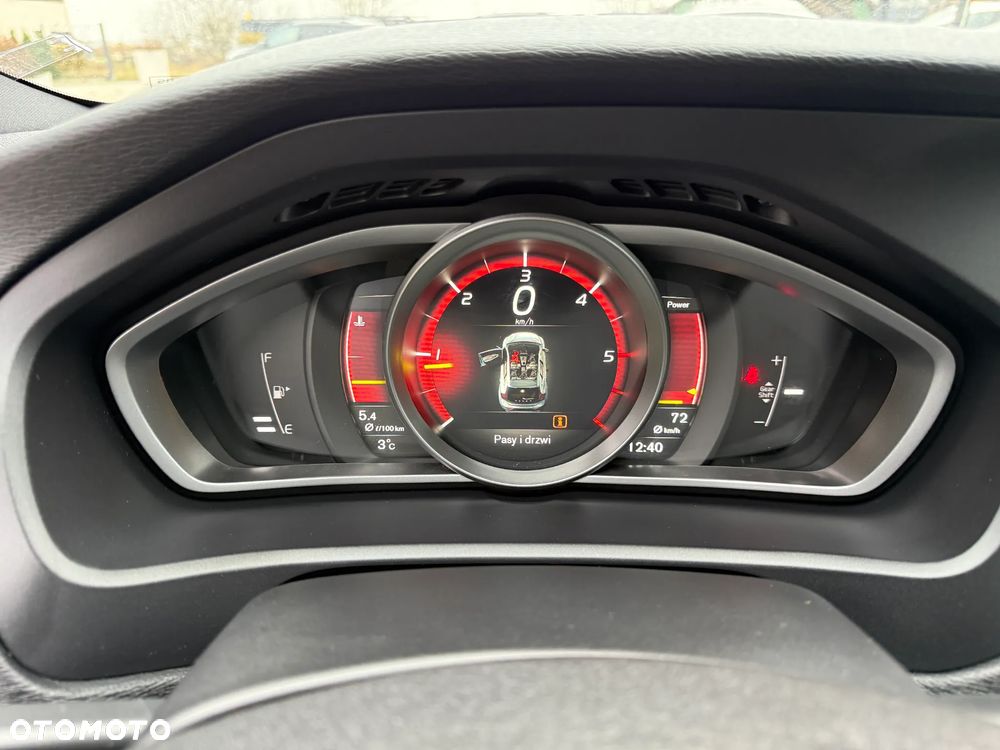 Volvo V40 D2 RDesign - 29