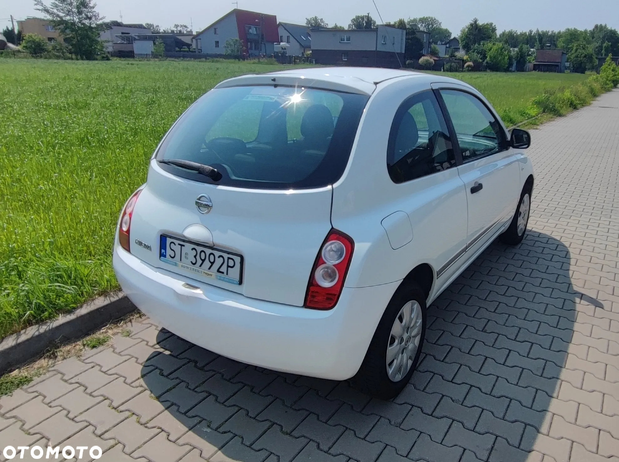 Nissan Micra 1.2 Plus - 2