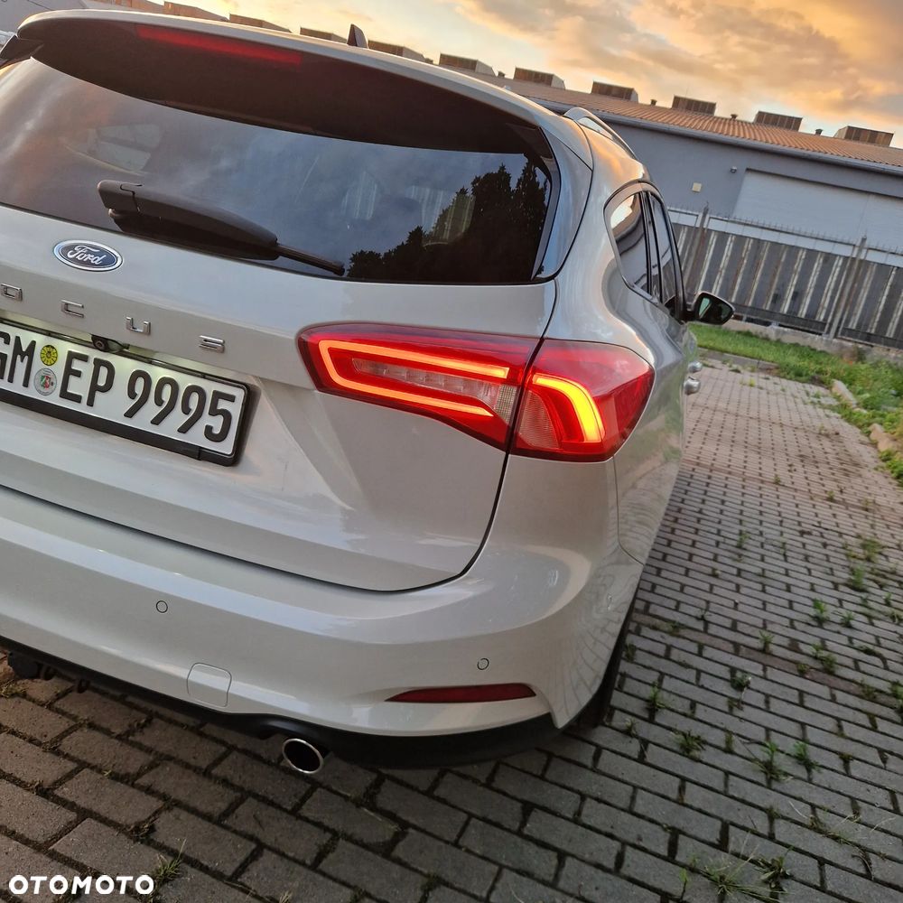 Ford Focus 2.0 TDCi Titanium ASS - 17