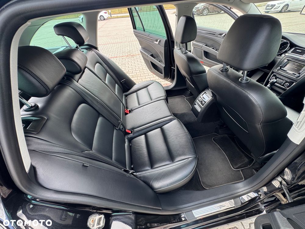 Skoda Superb 2.0 TDI Elegance DSG - 23
