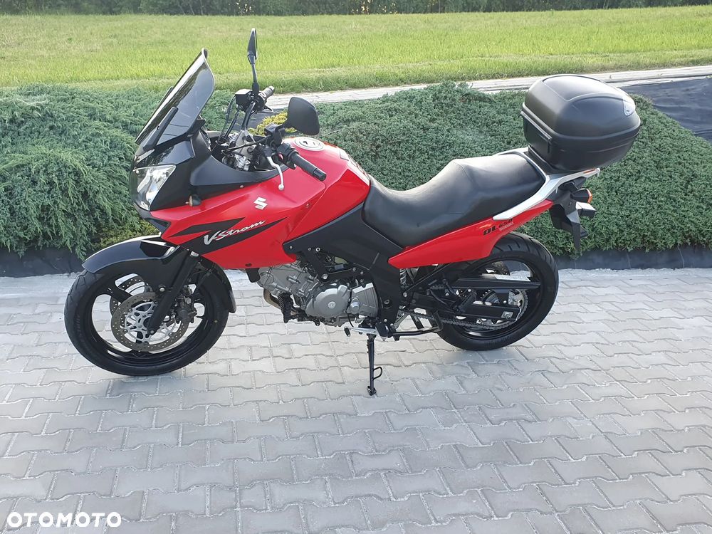 Suzuki V-STROM - 32