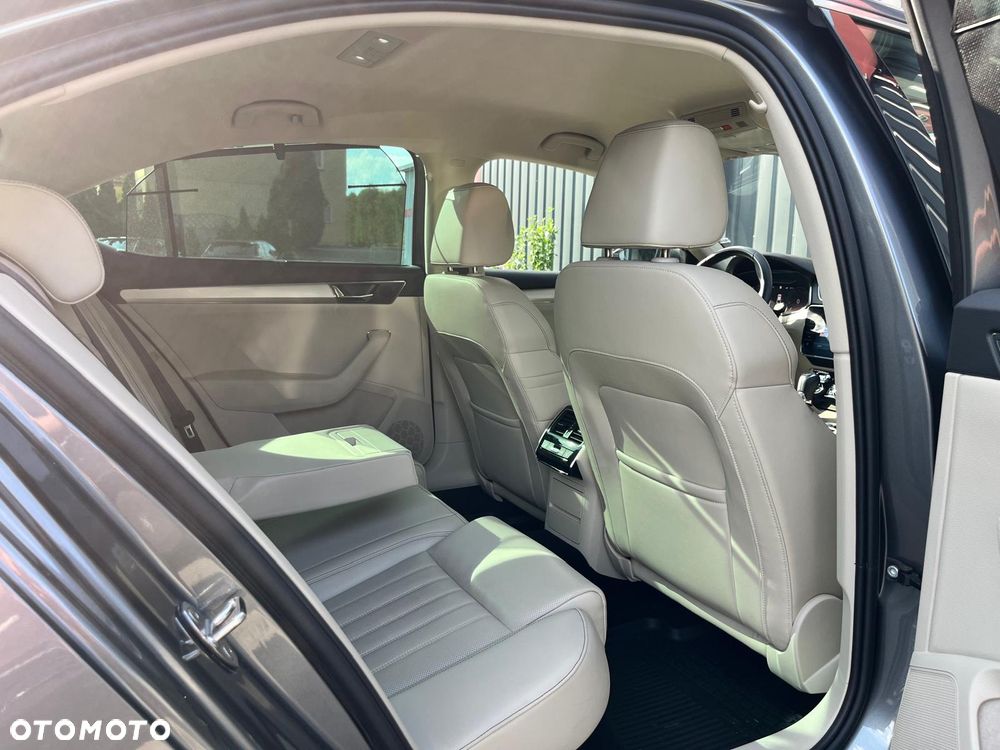 Skoda Superb 2.0 TDI SCR L&K DSG - 27