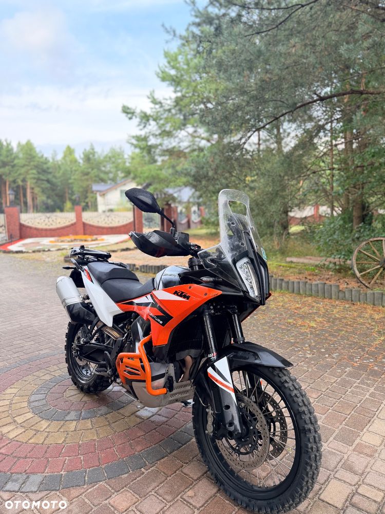 KTM Adventure 890 - 1