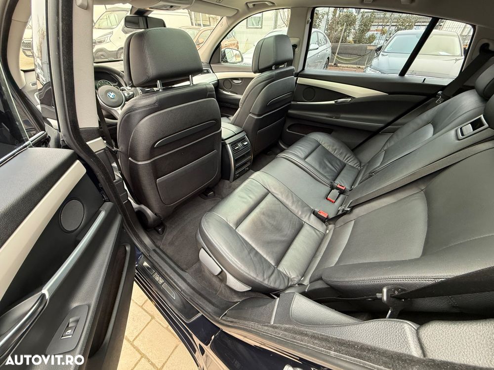 BMW Seria 5 530d xDrive Aut. - 15