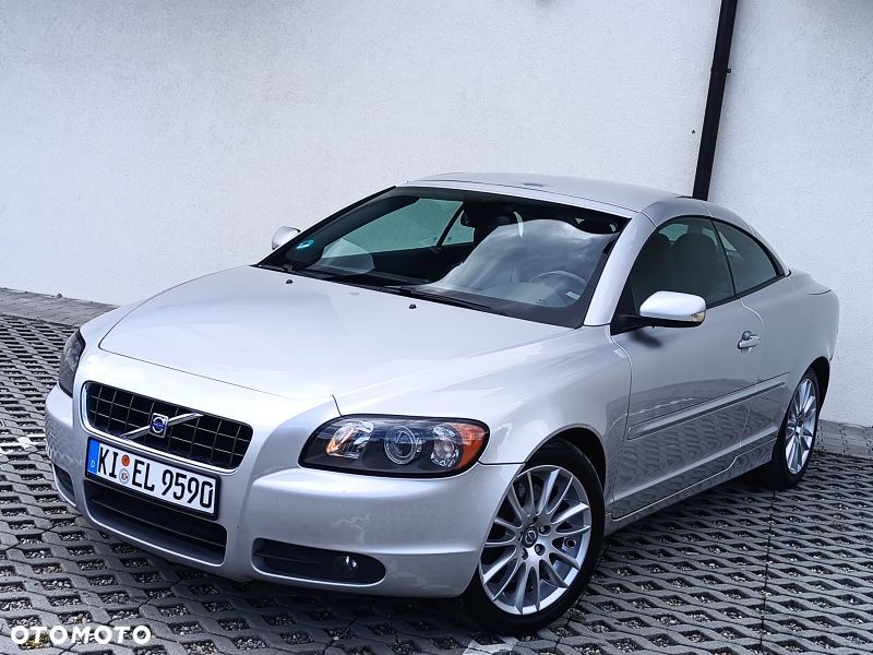 Volvo C70 - 18