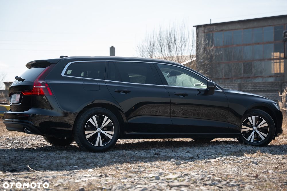 Volvo V60 D3 Drive-E Momentum - 13