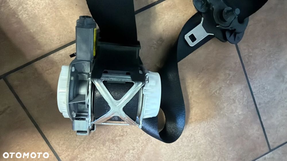 PAS BEZPIECZEŃSTWA LEWY PRZÓD BMW F22 LCI F32 LCI 7284485 - 3