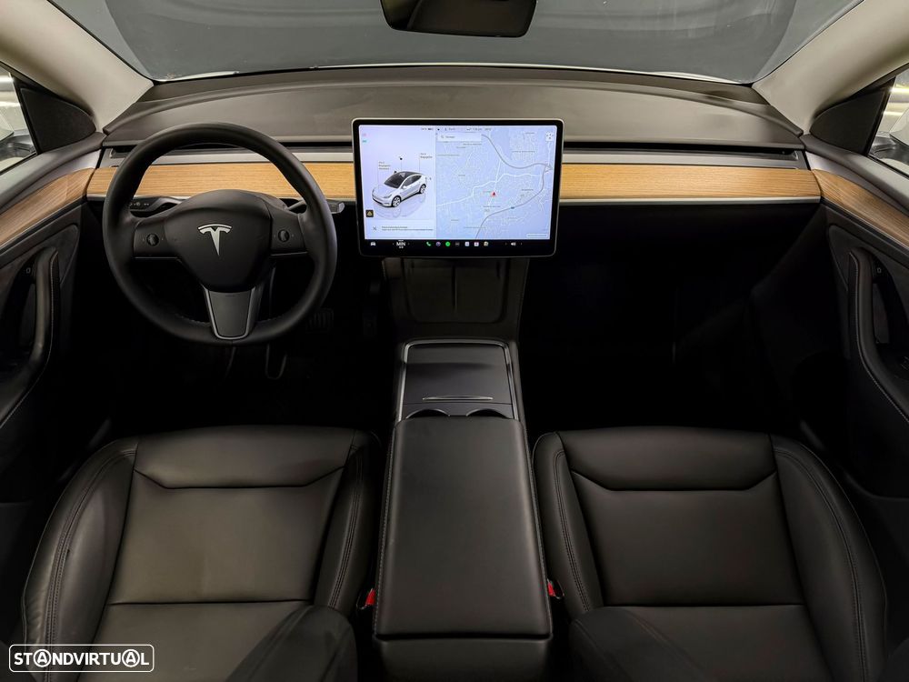 Tesla Model Y Tração Traseira - 10