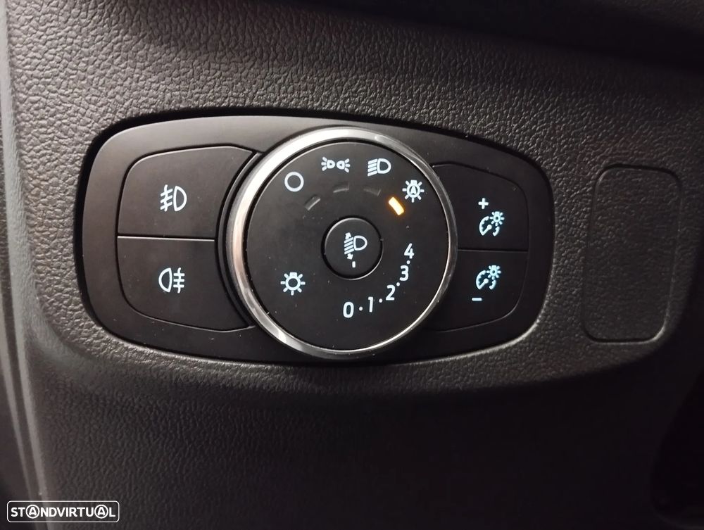 Ford Focus 1.0 EcoBoost Connected - 20