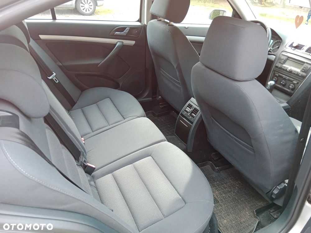 Skoda Octavia 1.9 TDI Ambiente - 9