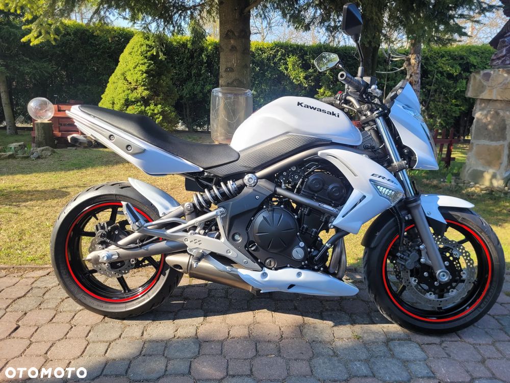 Kawasaki ER - 1