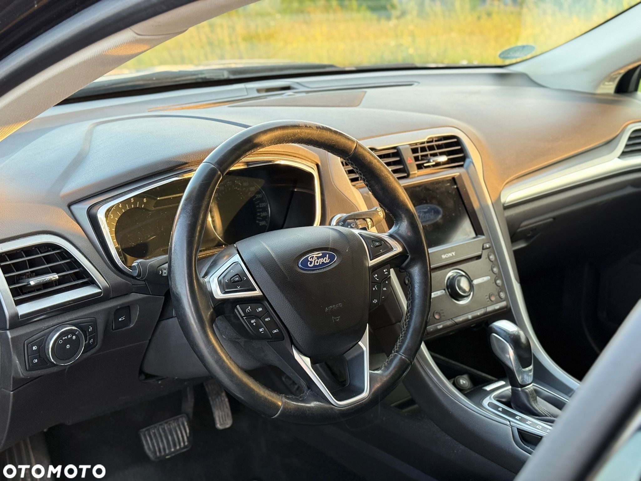 Ford Mondeo 2.0 TDCi Titanium PowerShift - 8