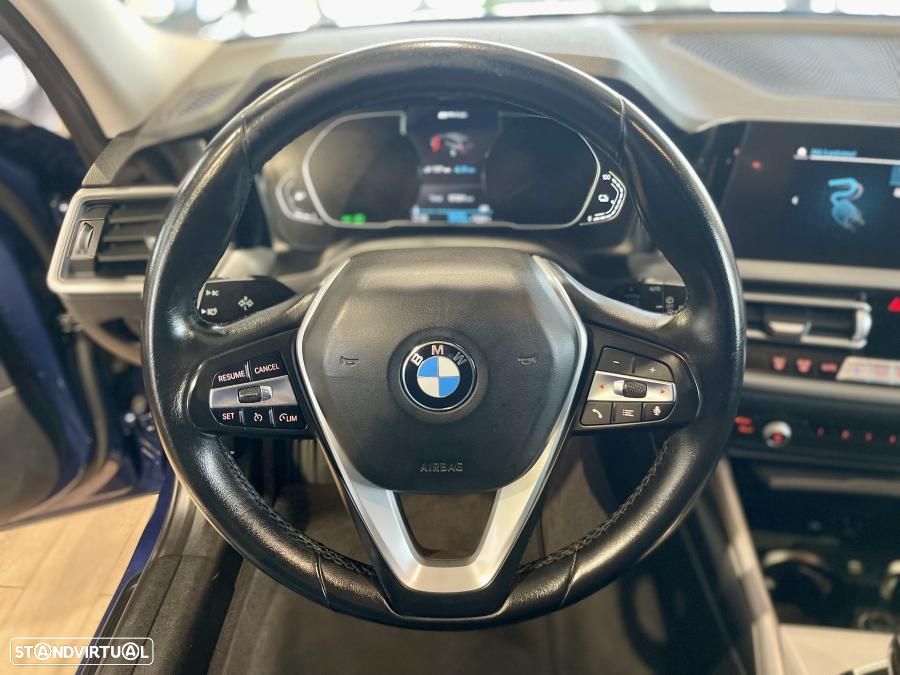 BMW 330 e Corporate Edition Auto - 14