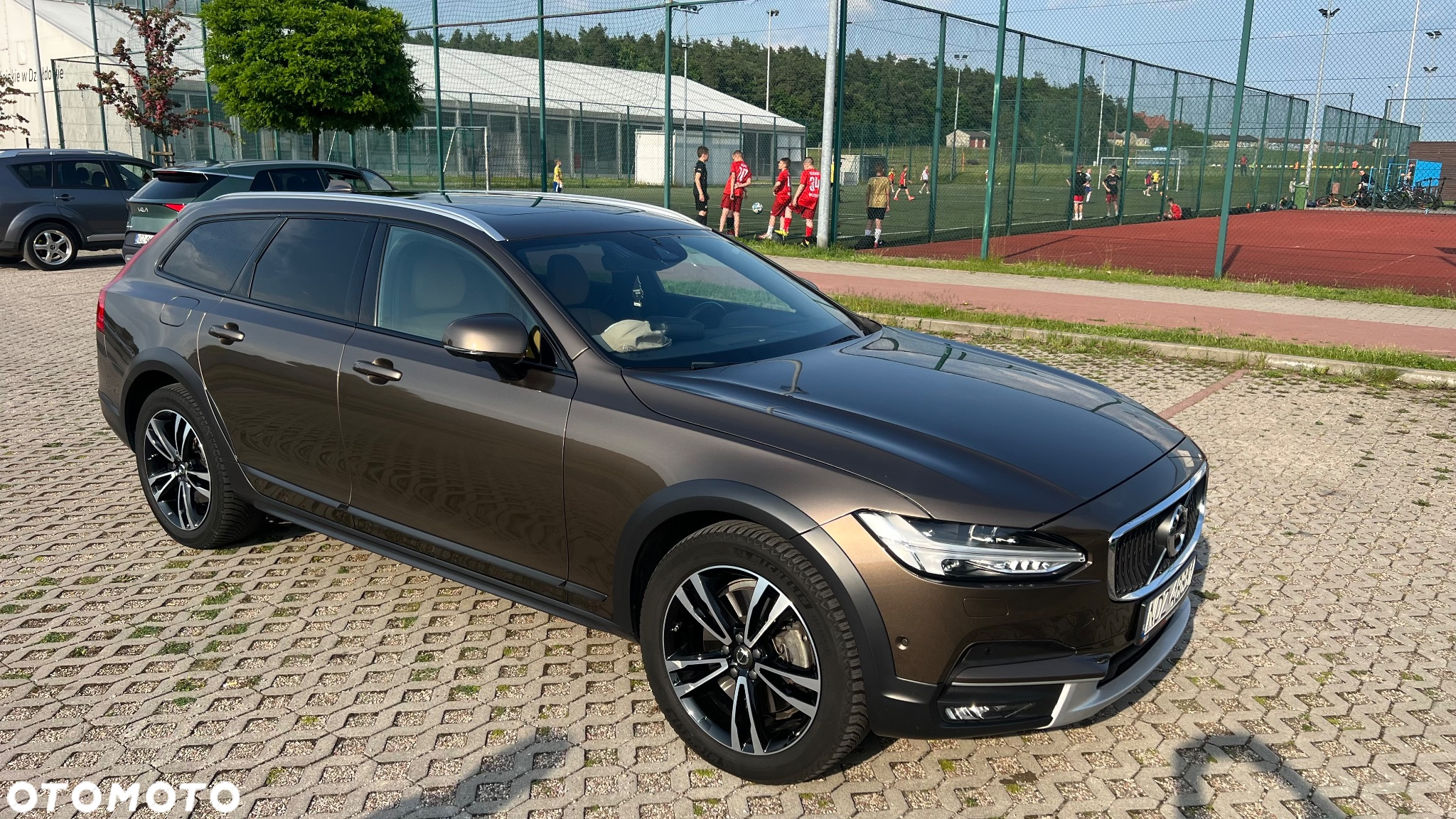 Volvo V90 Cross Country T5 AWD - 14