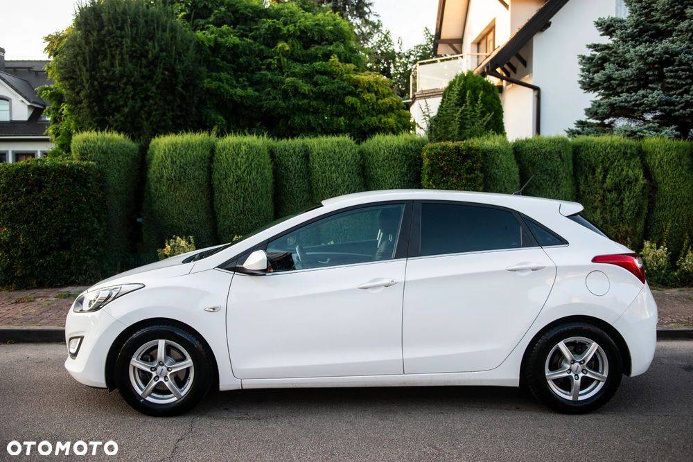 Hyundai i30 1.4 Comfort - 11