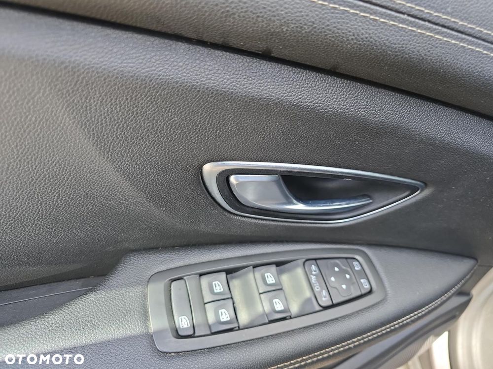 Renault Scenic 1.7 Blue dCi Intens - 10