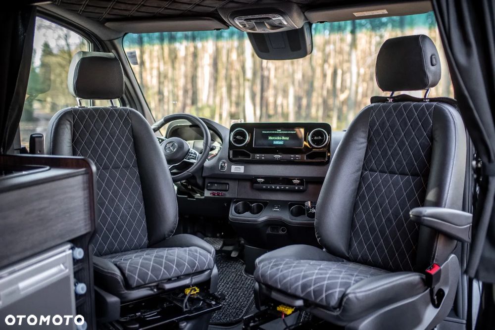 Mercedes-Benz Sprinter - 9