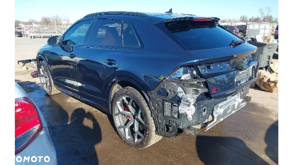 Audi RS Q8 - 4